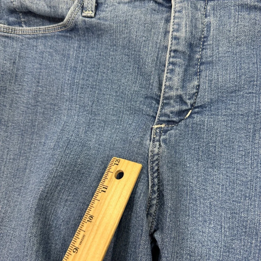 NYDJ Jeans Womens 12 Blue Cropped Stretch Medium Wash Denim Lift Tuck Technology - Picture 11 of 11